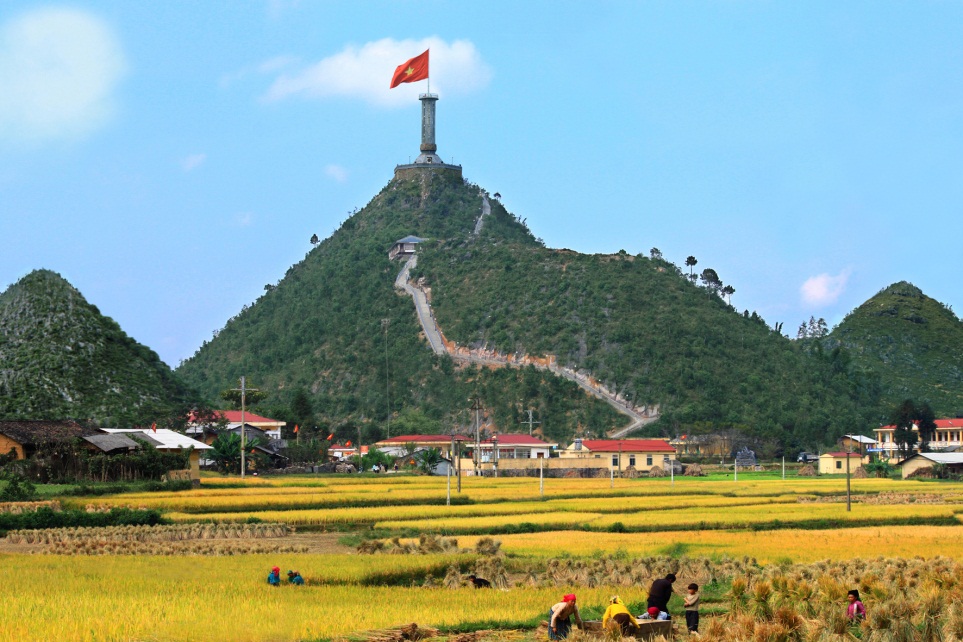 Cột cờ Lũng Cú Hà Giang - Hồng Phú Travel