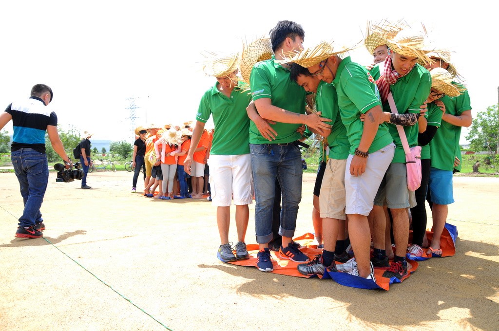 Team Building du lịch biển Hải Tiến 9